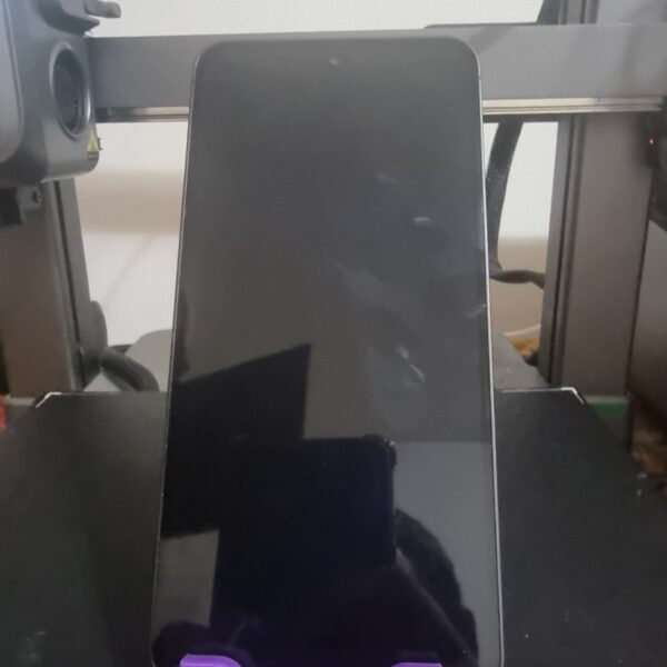 Suport de telefon printat 3D - Image 4